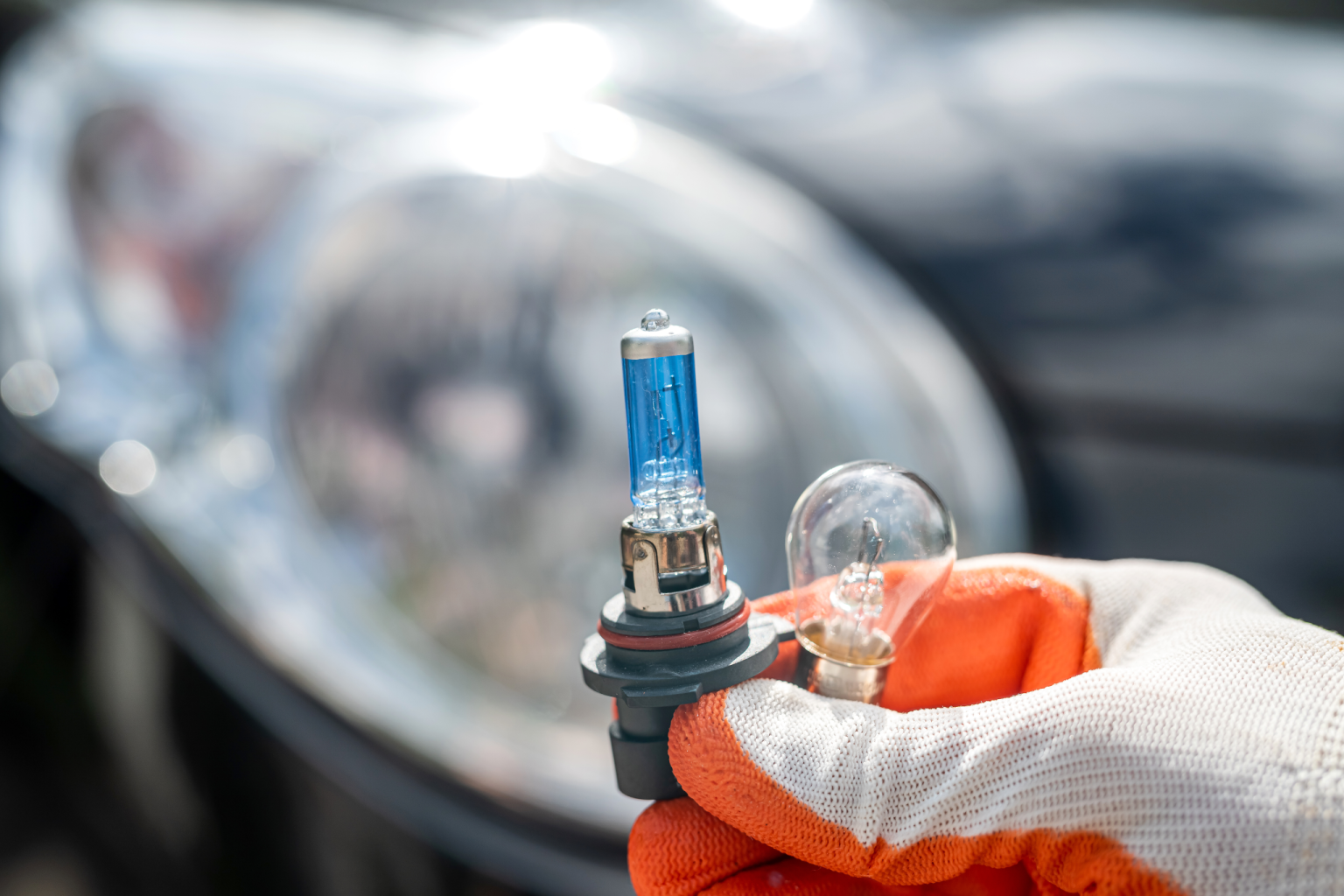 Abblendlicht: Glühbirne beim Auto wechseln [2022] | freeyou.ag