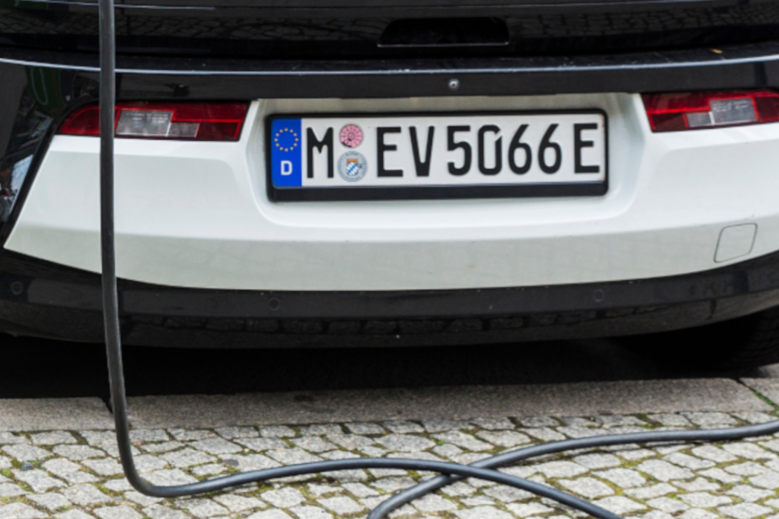 EKennzeichen Spezielle Nummernschilder für Elektroautos