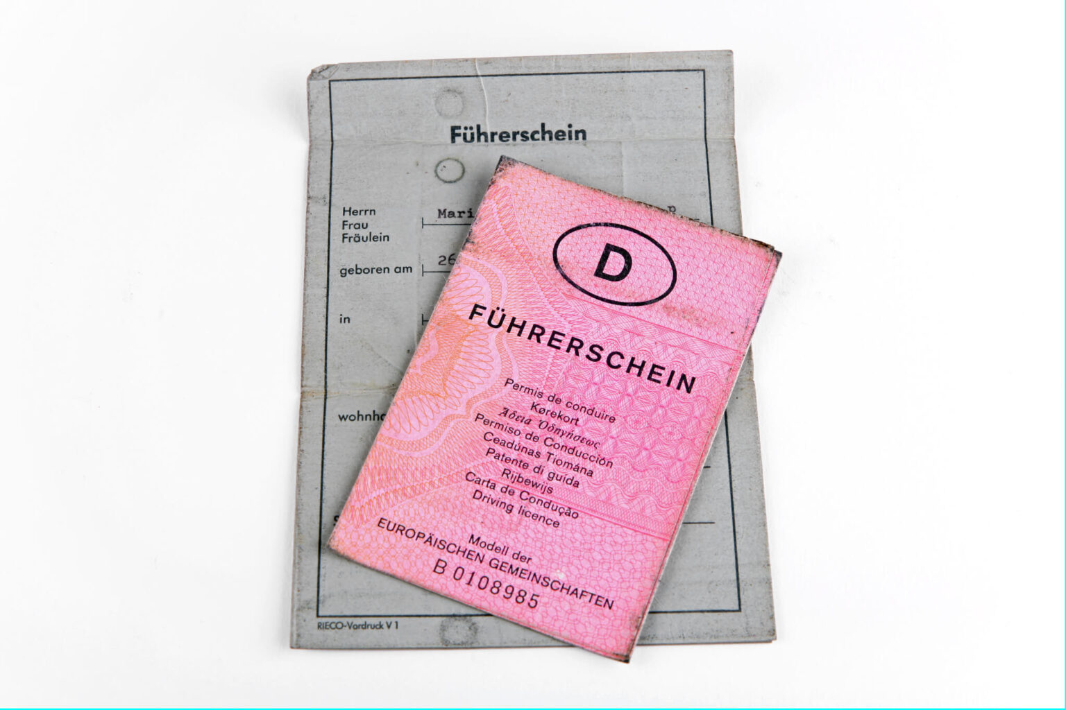 Wo Bekomme Ich Einen Internationalen Führerschein Internationaler Führerschein: Alle Infos fürs Fahren im Ausland!