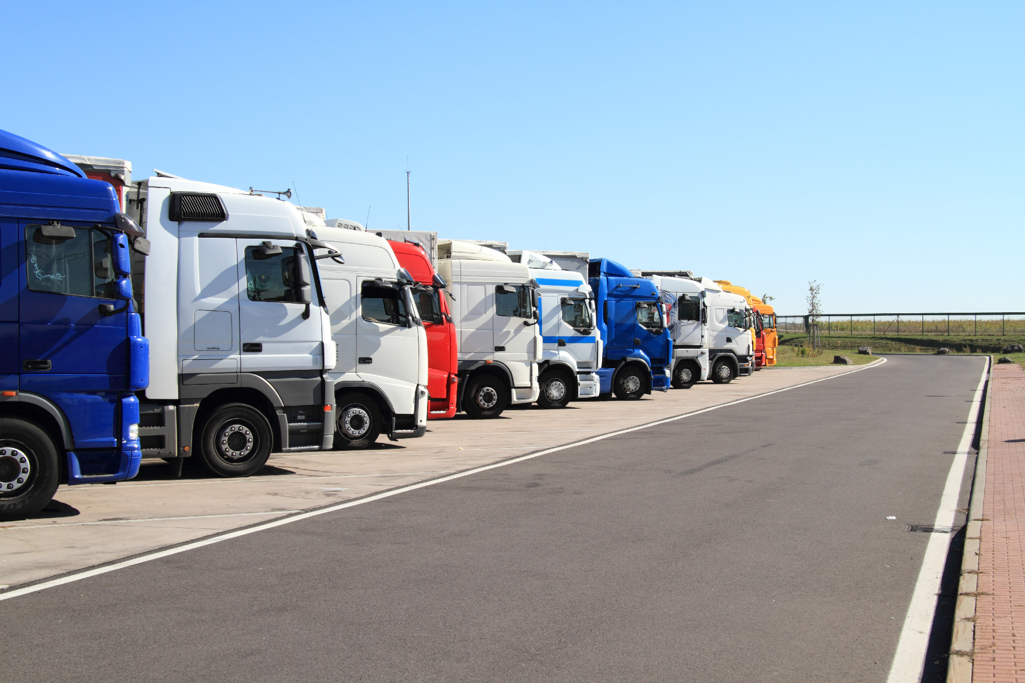 Ferienfahrverbot Für LKW: Regelungen Und Auswirkungen