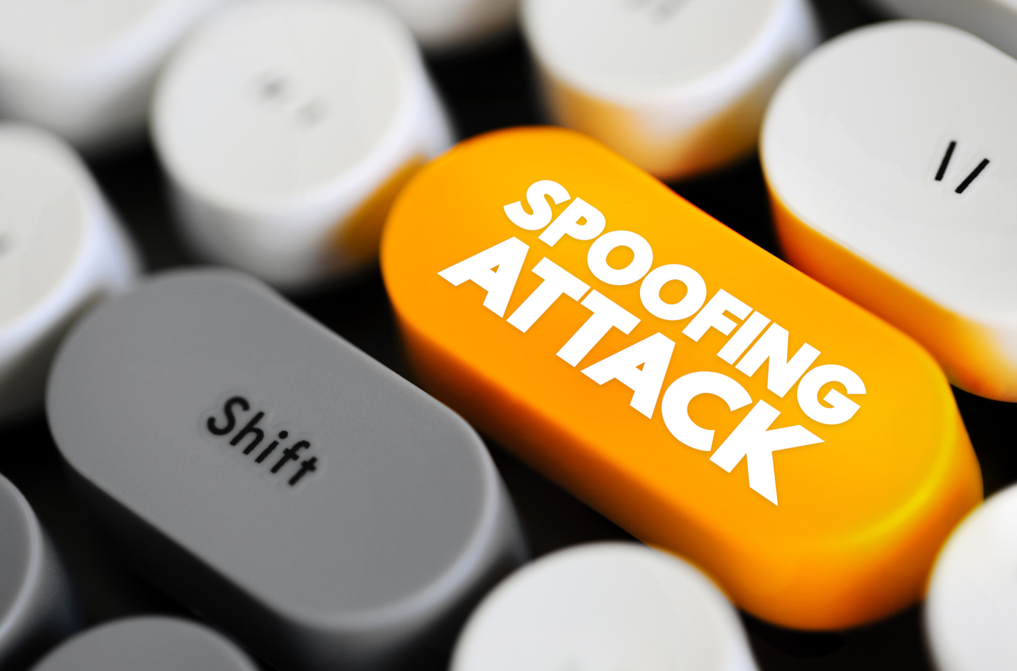 Spoofing Attack steht auf einer Tastatur