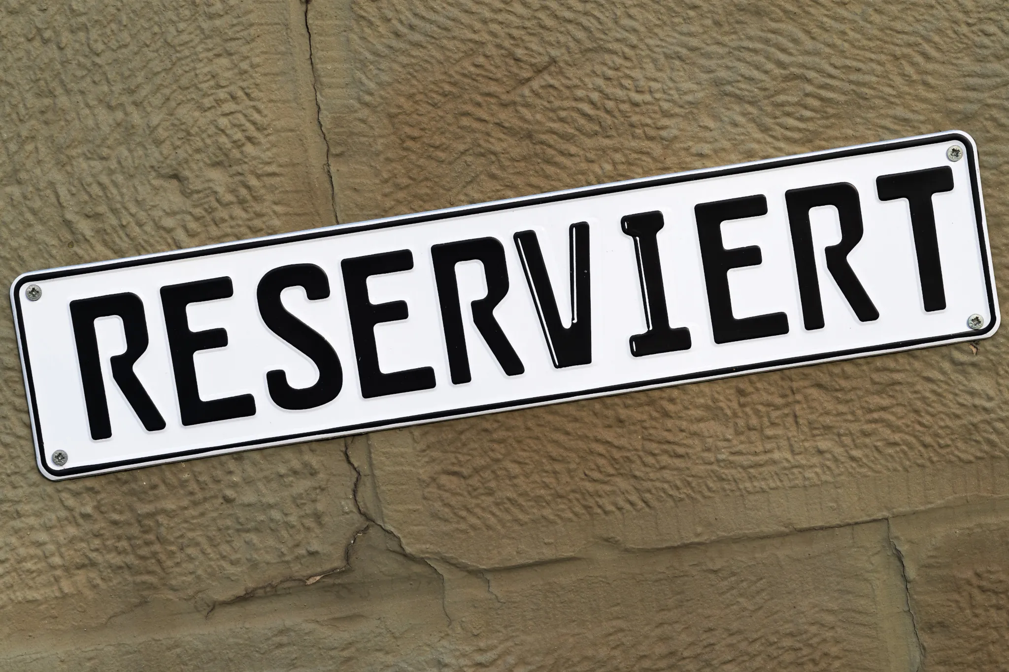 Kennzeichen reservieren