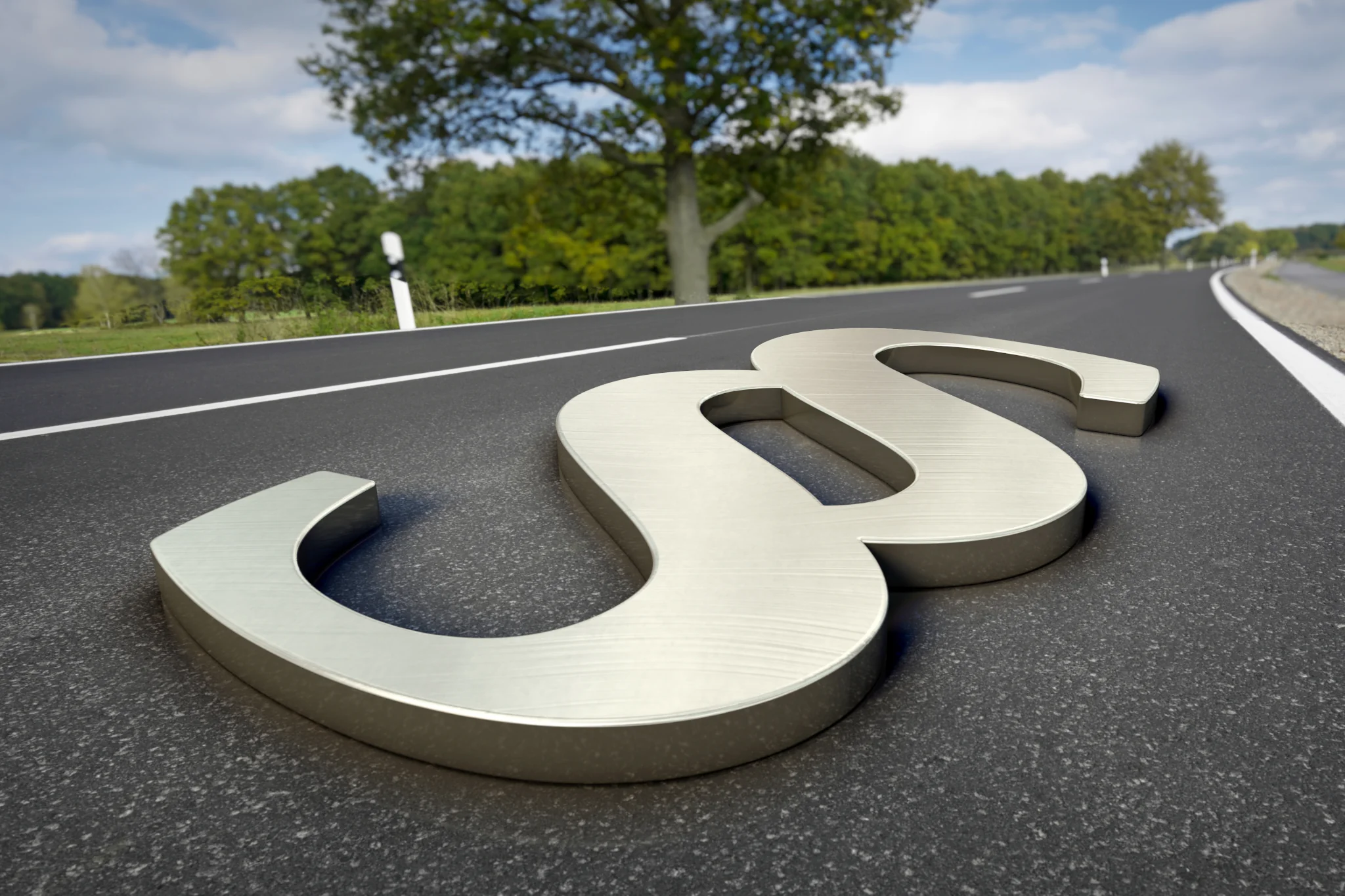 paragraphenzeichen auf straße (Verkehrssicherheit)